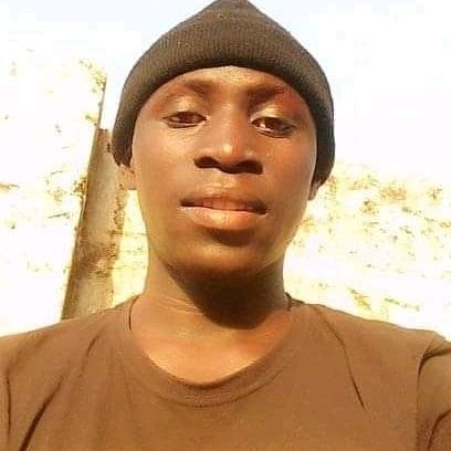 am humble from the Gambia 🇬🇲 west Africa we are starving fro help