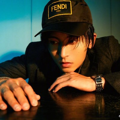 Hourly Zhang Zhehan (REST)さんのプロフィール画像