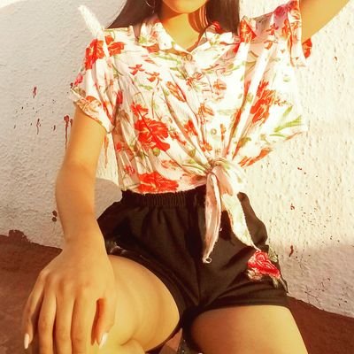 Sunvibes7's profile picture. 