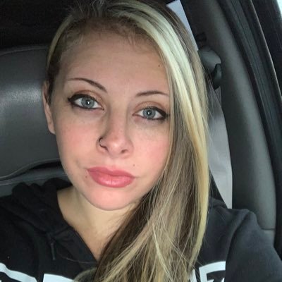 Beccatravis6's profile picture. 