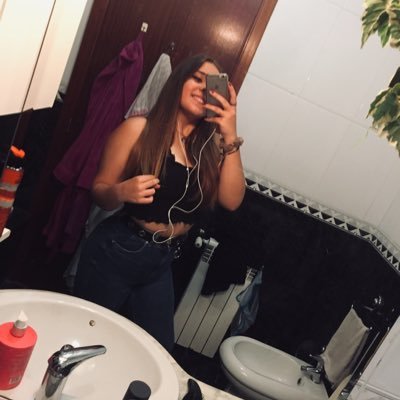 “Daquelas que já acorda com vontade de vencer, e é por isso que nunca desiste do que quer”
