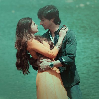 adiyagifs's profile picture. “humari zindagi, humari kismat, humari rooh na jaane kab se mil chuki hai” 🕊 colored gif page for AdiYa •••