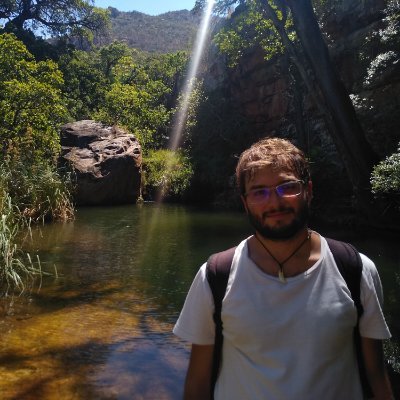 menceylr's profile picture. Medicina Tropical y Salud Internacional