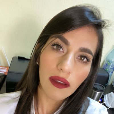 Instagram: @andreegonz_