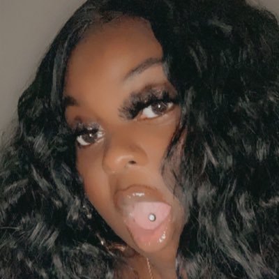 ms_roxyy Profile Picture