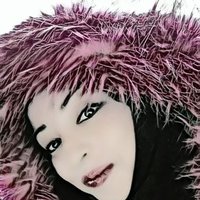 Nikouline Mya (@nikoulinem) Twitter profile photo