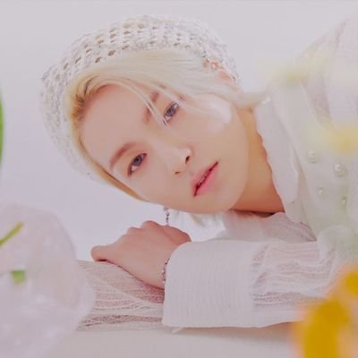 ˗ ˏ`#ROMIN It's written in the book of my life, i was destined to love him forever #ELAST ───────────────