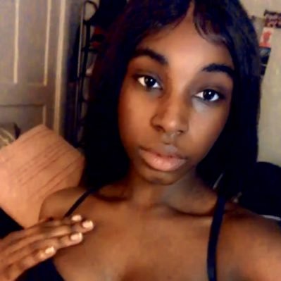 YahniCerae's profile picture. 