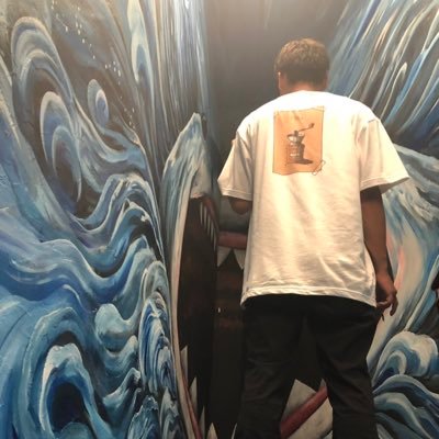 syu_garage's profile picture. 大学を4年間通って卒業まで残り2単位で辞めた人間//インターネット好きの中二病//見た目は大人頭脳は子供👶唐突に動物アカウトなります🐕