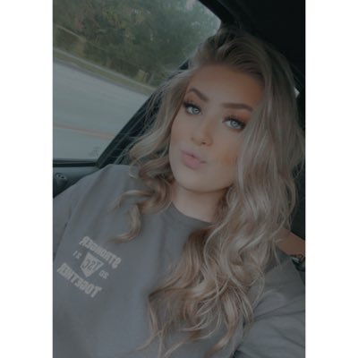 maime_apker's profile picture. 