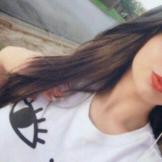 scarlettty's profile picture. شيئاً مـِآِآِ بدِآخلي .. يُشعِرُني وڳٌأنني ملڳ