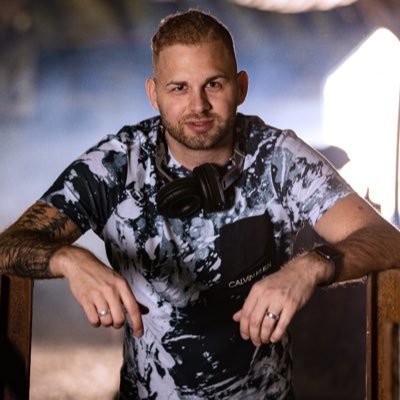 ThomTreeDJ's profile picture. DJ Streamer | Support: https://t.co/9O7yGtyrMT 🎥 Twitch Partner 🇩🇪 NRW, Germany 🎧 DJ  📮Kontakt: Info@thomtree.de
Impressum: https://t.co/RIh2Tj4GFA