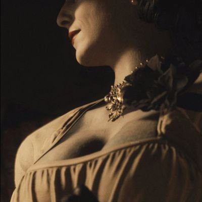 𝕬𝖑𝖈𝖎𝖓𝖆 𝕯𝖎𝖒𝖎𝖙𝖗𝖊𝖘𝖈𝖚さんのプロフィール画像