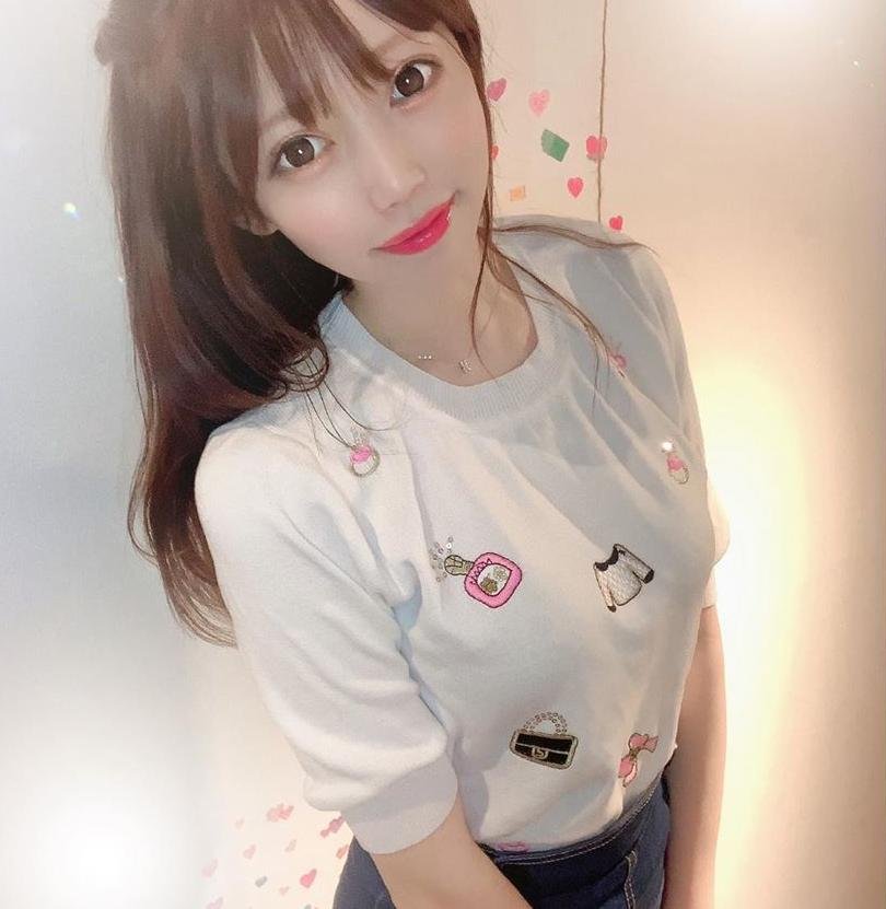 めっちゃさみしいよ～ あーあ、誰かそばにいたら、・・・ ねえ、フォーしてくれないの？ いい写真見せるからさ(^_-)-☆
