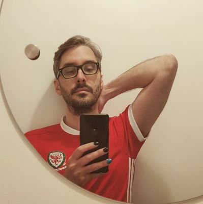Writer on football, games and music. Host of the @RedVoicesMUFC podcast. Useless millennial. He/him. 🏳️🌈🏴