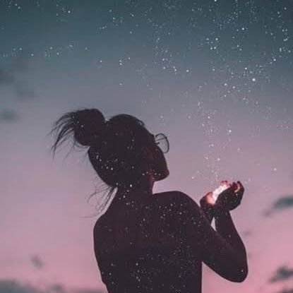 Mooonnnieee's profile picture. Shhhhhh