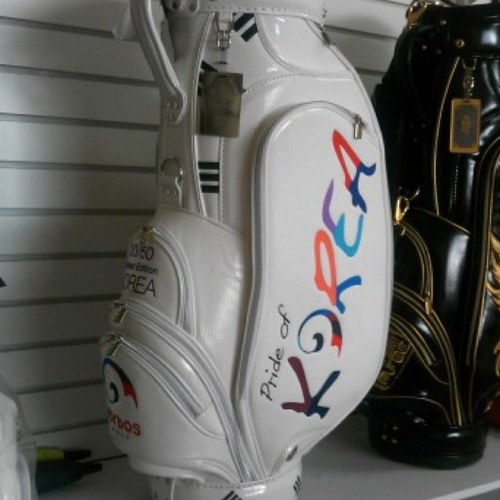 forbos1's profile picture. 수입골프용품에 의존해왔던 골프시장에 대한민국 브랜드로서
새로운 생각과 새로운 접근으로 그리고, 합리적인 소비자 가격정책으로 많은 유져들에게 사랑받는 포보스골프가 되겠습니다.