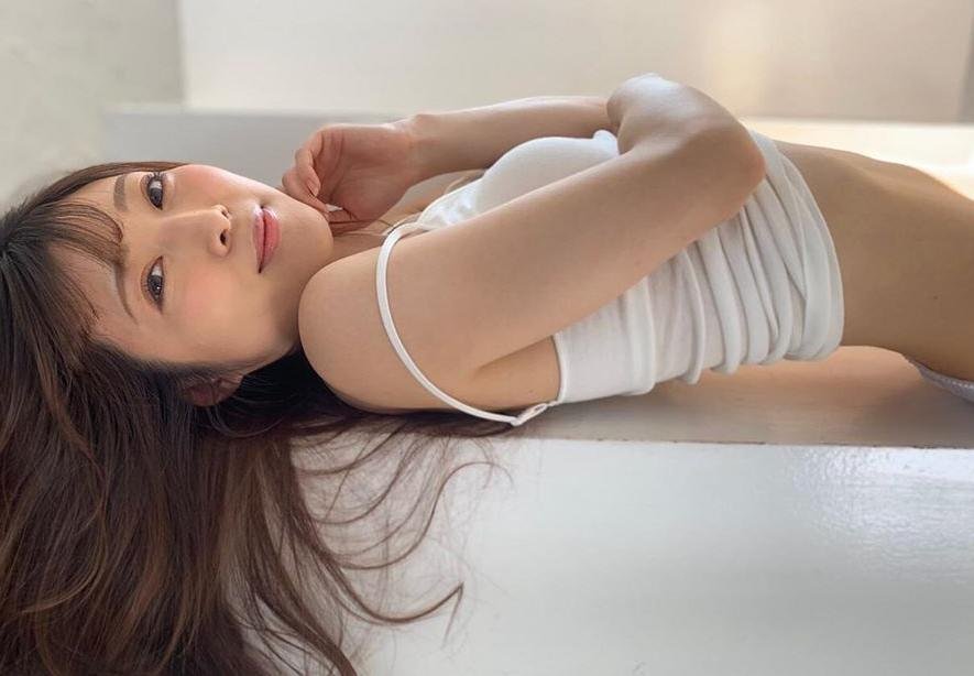 Chaar19600's profile picture. 新しい友達を作りたくて、あなたがフォーしたら、ヌードでも送ってあげる