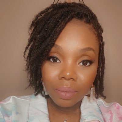 SeleniteMoments's profile picture. Magikal Goddess who is divinely guided by my ancestors. Owner and creator of Light Up Your Space. Pisces energy, high vibrations, good vibes!