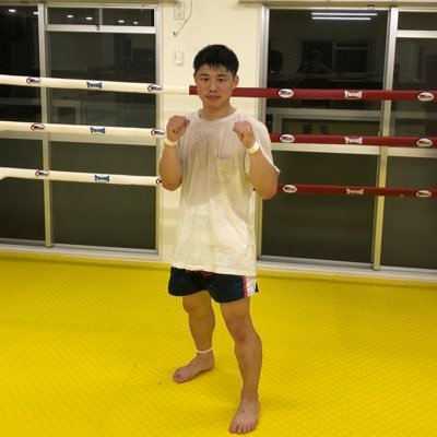 はじめまして〜‼️ おはこんばんちはー 東京都瑞江にあるTOKYOKICKWORKS所属のキックボクサー 愛媛県の田舎もんがキックボクシング頑張ってます。応援よろしくお願いします🥺
