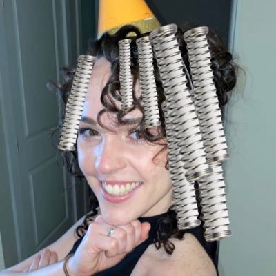 brennaspaghetti's profile picture. vaporize me captain