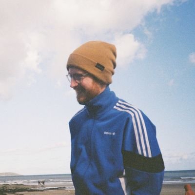 briangbolger's profile picture. Bang bang shoots the buses