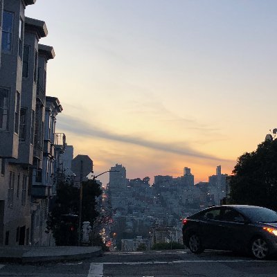 varafin's profile picture. 