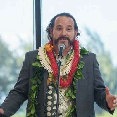 Professor & Dana Naone Hall Chair | ‘Ōiwi | Aloha ‘Āina | farmer | songwriter | Circular Economy | 8yrs Hawai’i Water Commissioner | https://t.co/HVQB8E5djx