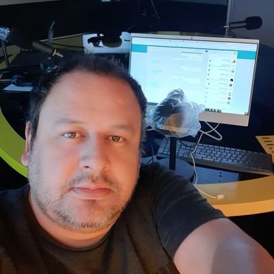 Trabaja en Radio Exclusiva FM 103.7. Conductor de la más potente 730 ABC Cardinal.Animador de la Ultra Ibiza de la Fiestera S.R.L .Olimpista hasta el final..!!