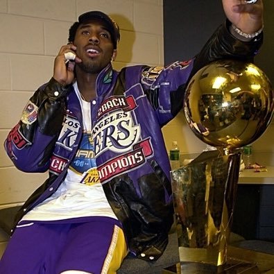 LakeShow91's profile picture. #Lakeshow #RaiderNation #Boxing 🇲🇽