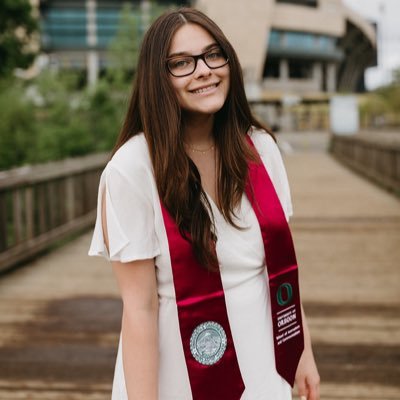 ayyyyysierra's profile picture. UO ‘21 • NY