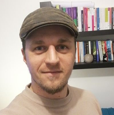 RemiRogulski's profile picture. Un amoureux de psychologie, qui s'oriente vers l'analyse de données