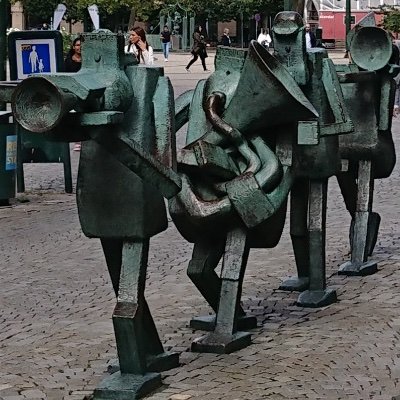 cmgarou's profile picture. IT-Mensch, alte Schule