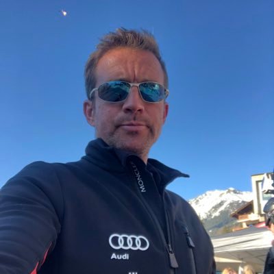 Prof de ski, cuniculteur, cryptographe, photographe, cycliste, alpiniste, étudiant en ingénierie, écrivain, expert en sécurité de l'information