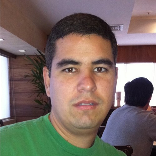 robertocaixa's profile picture. 