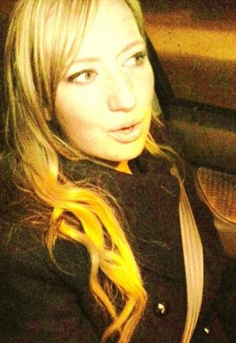 MaggieTurner1's profile picture. 