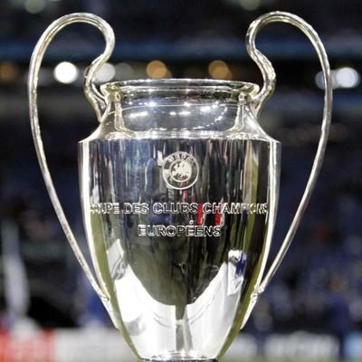 Passionné de foot, du jeu, du respect du jeu, de l'histoire du foot, des débats sur le foot, de la tactique, des joueurs, des entraîneurs, des supporters !!!!