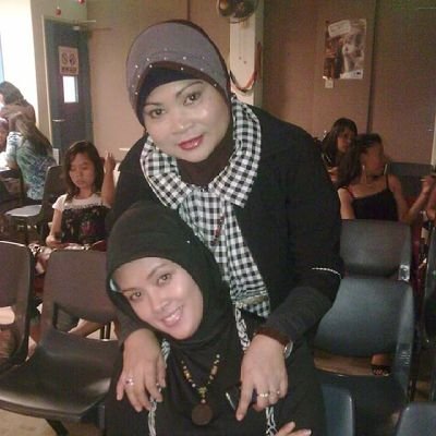 tiada yg lebih indah selain dari slalu bersukur atas nikmat dan ridho mu ya ribb