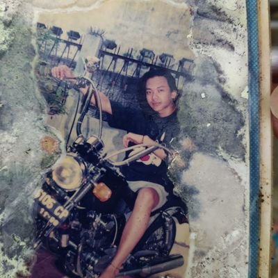 Sekuler | Pagi wajib ngopi ☕ | Penggemar TAHU tapi ngga suka sok TAU | Ga suka? BLOCK aja !!
🇮🇩 UNITY IN DIVERSITY 🇮🇩