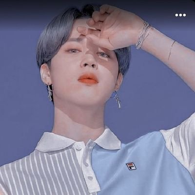 BTS ile ilgili tweet'ler paylaşıyorum ,kardeşim Army .Bias im jimin