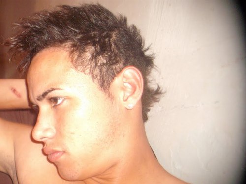 dionim_lennon's profile picture. 