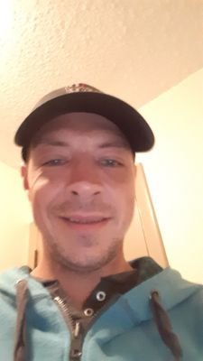 Brandon33483039's profile picture. Proud father of two