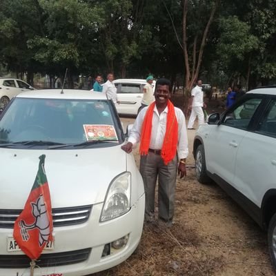 SayannaNeeradi's profile picture. 