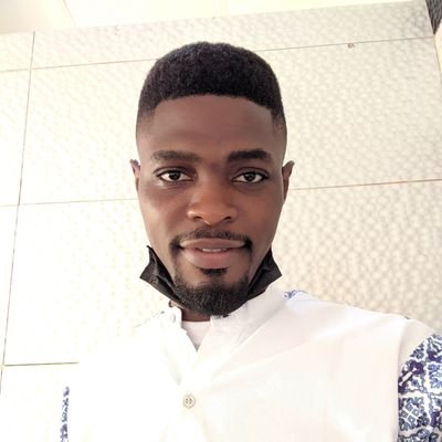 Fun loving, gentle man and a work in progress... N+, Cyber Security and Ux Designer Guru in the making!!