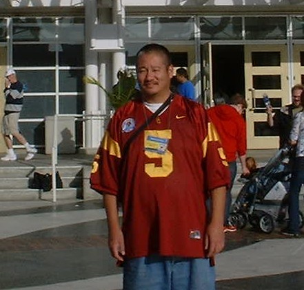 Lives in Colorado but all about the Southland. Los Angeles Dodgers, USC, the Kings & the Lakers. Sports bettor. Free Play 3-4 times a week.