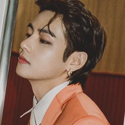 yviii_07's profile picture. ARMY*BLINK