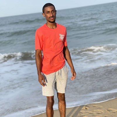 25| Masters Degree 👨🏾🎓| 2x all-state track and field| 1 Corinthians 10:31| IG: 2_timesss| SC: tmilller| Justus S. 🏀