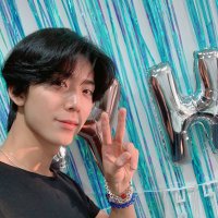Universal_Eyes ฅ^•ﻌ•^ฅ (@parad9se) 's Twitter Profile