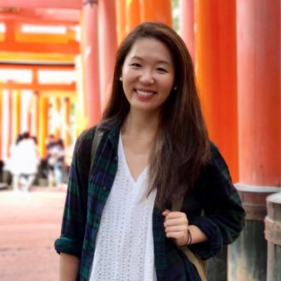 EileenFeng_16's profile picture. 👀 resident