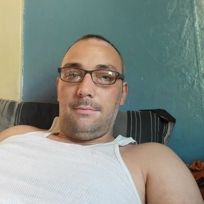 bakis298's profile picture. single